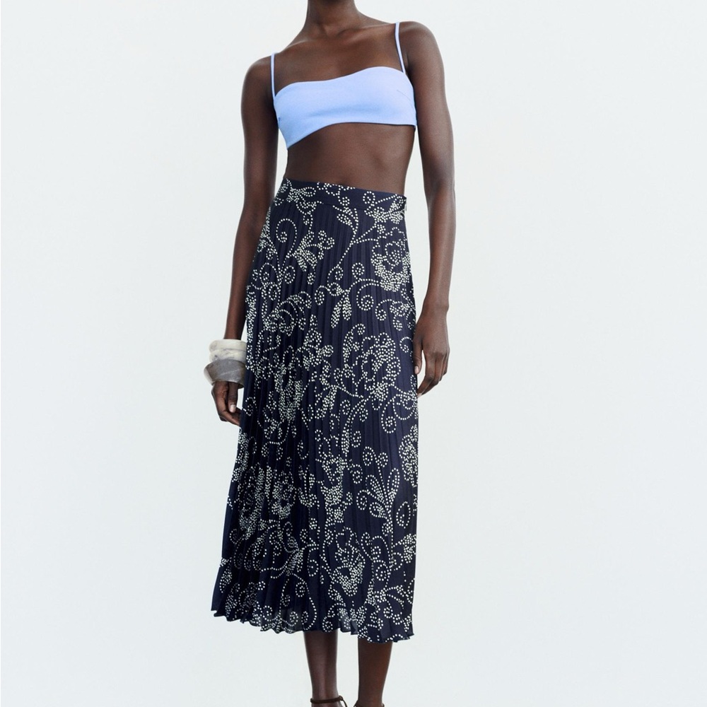 Zara pleated skirt